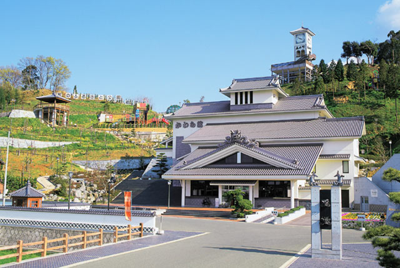 菊間瓦館の外観